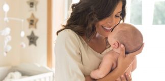 Anyatej, érintés kell a babának Anyatej, érintés kell a babának