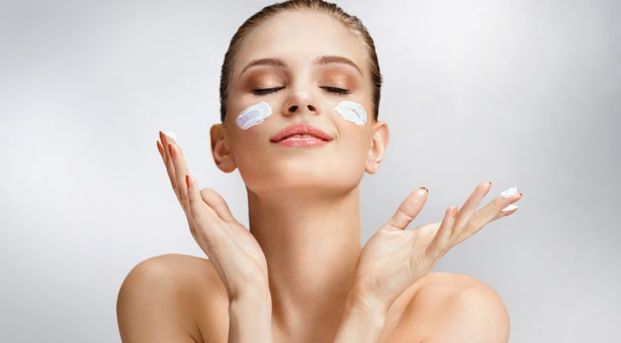 Öntsünk tiszta kollagént a pohárba!