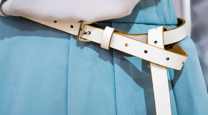 Hangsúlyozzuk a derekunkat övvel!